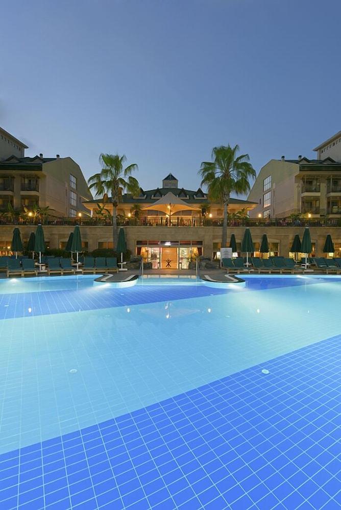 Garden Hotel