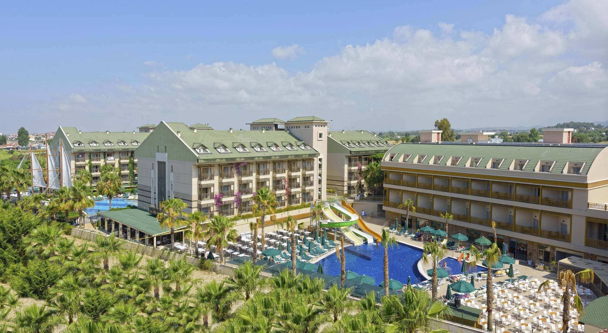 Hotel Garden Side